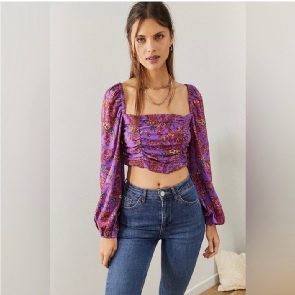 Long sleeve Urban Outfitters crop top XS